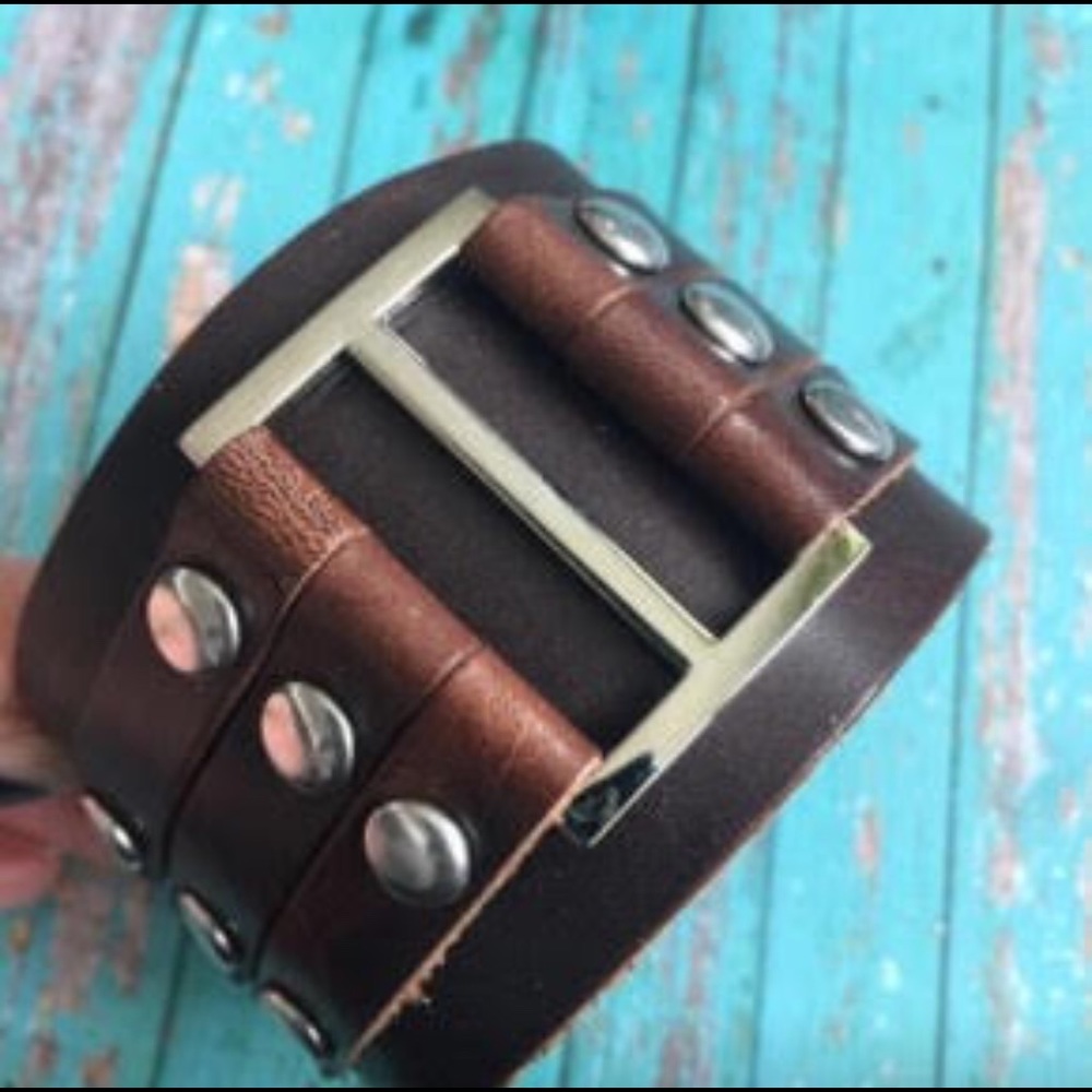 Brown composite leather cuff with metal accents - Picture 3 of 3